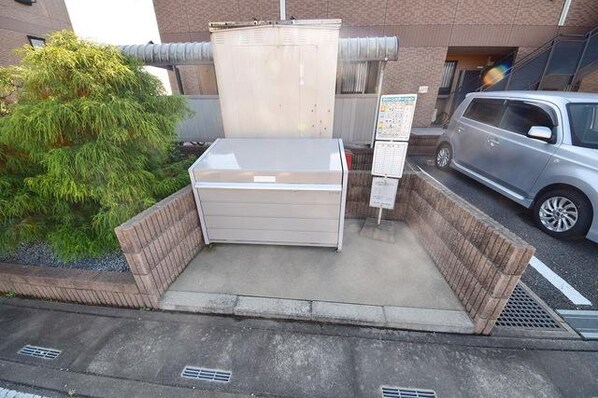 グランディール高坂の物件内観写真